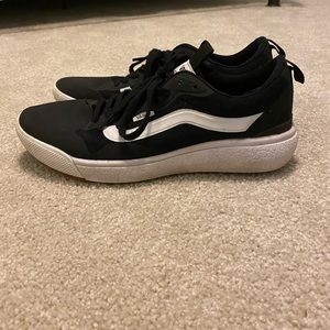 Vans Ultrarange shoes